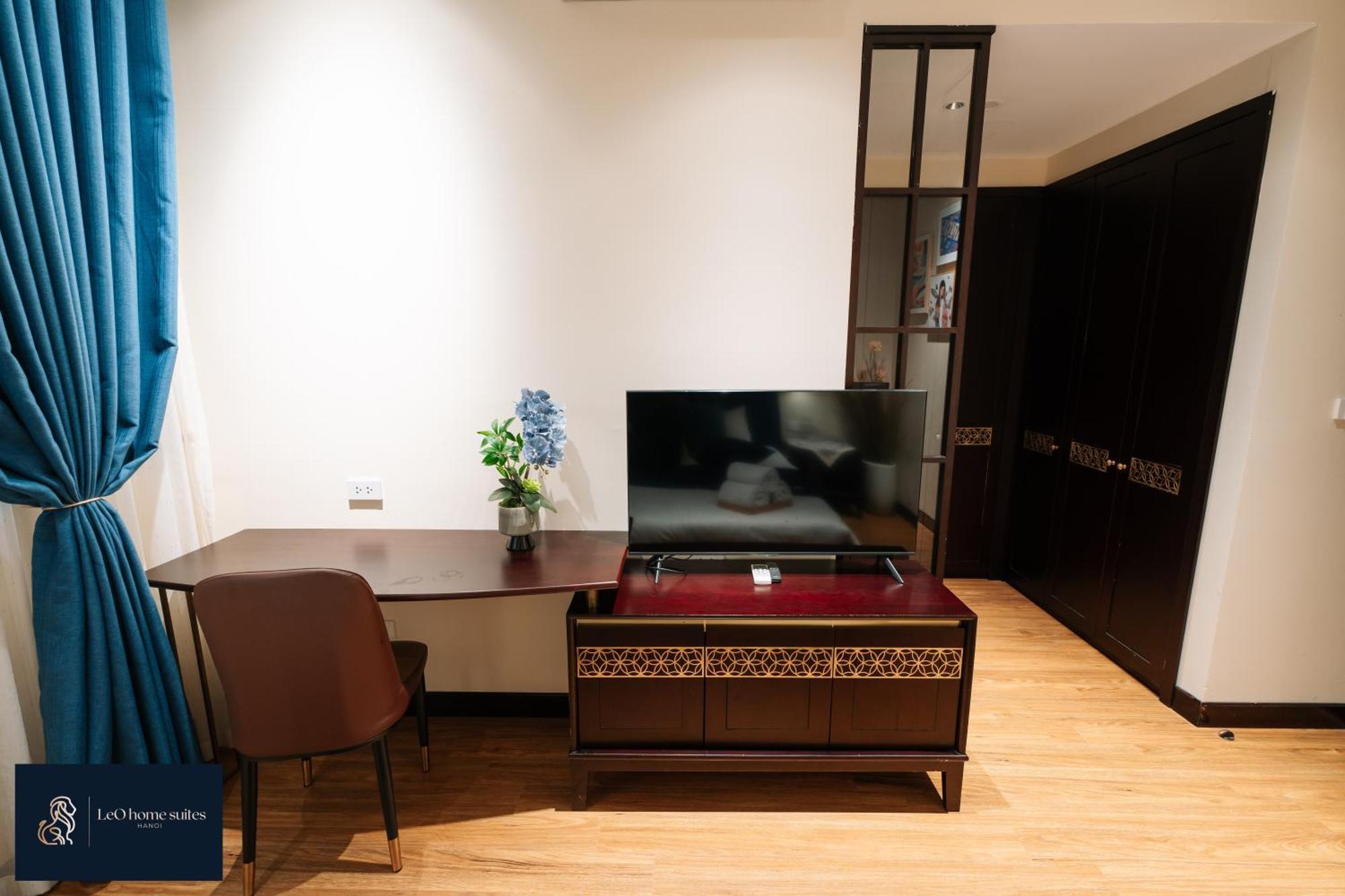 High-Ser Apartment -2Br - Niceview - Parking - Spacious - In Center Hanoi Kültér fotó